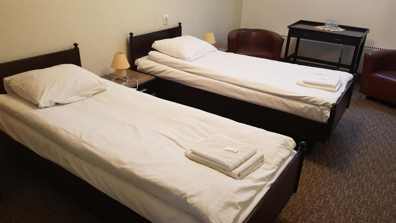 Hotel Melturi Ruang foto
